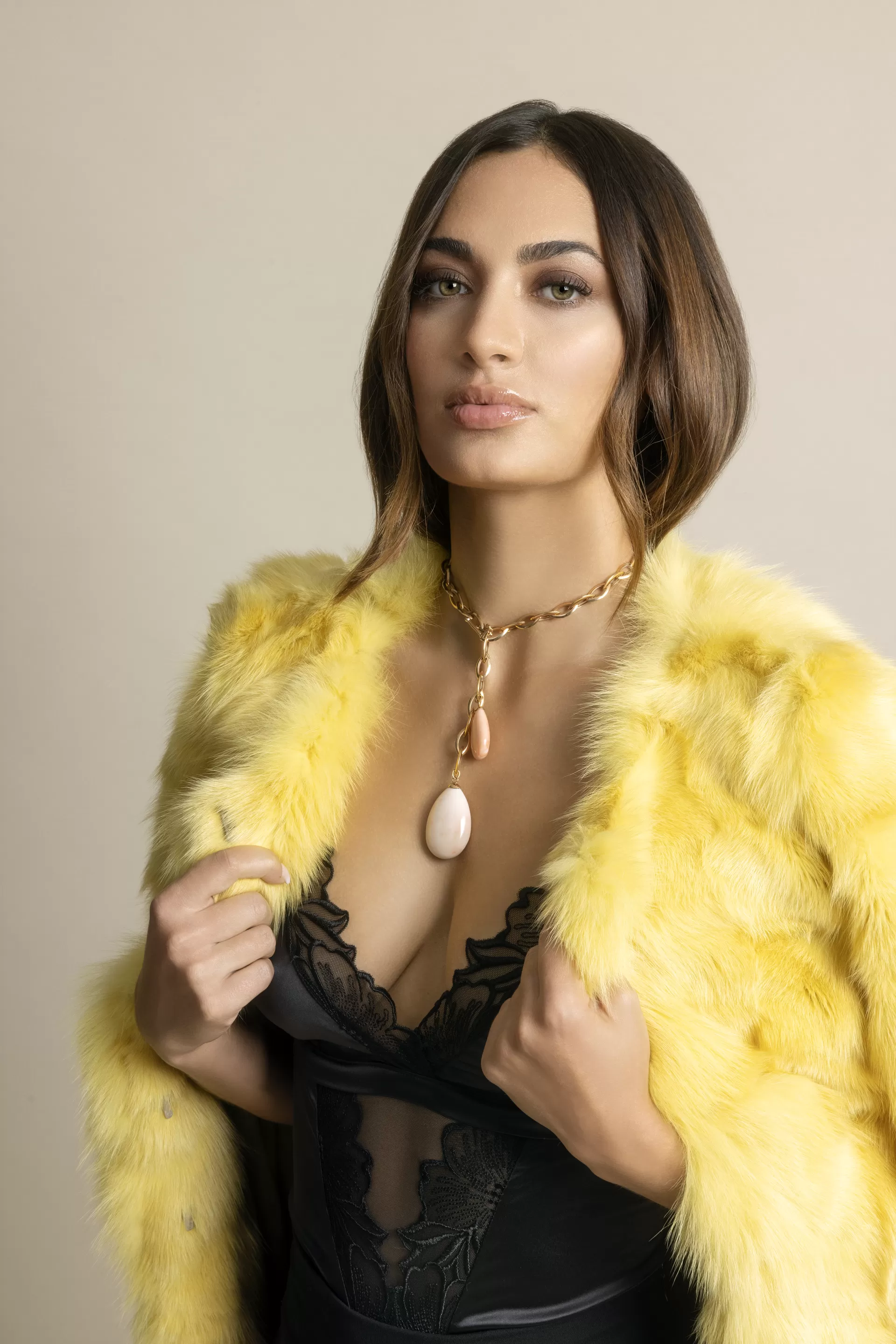 Chanel con gocce di Corallo Pelle D'Angelo